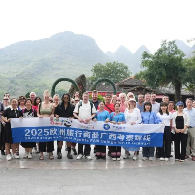 Irishman’s China Tour Awakens the Imagination of Europe